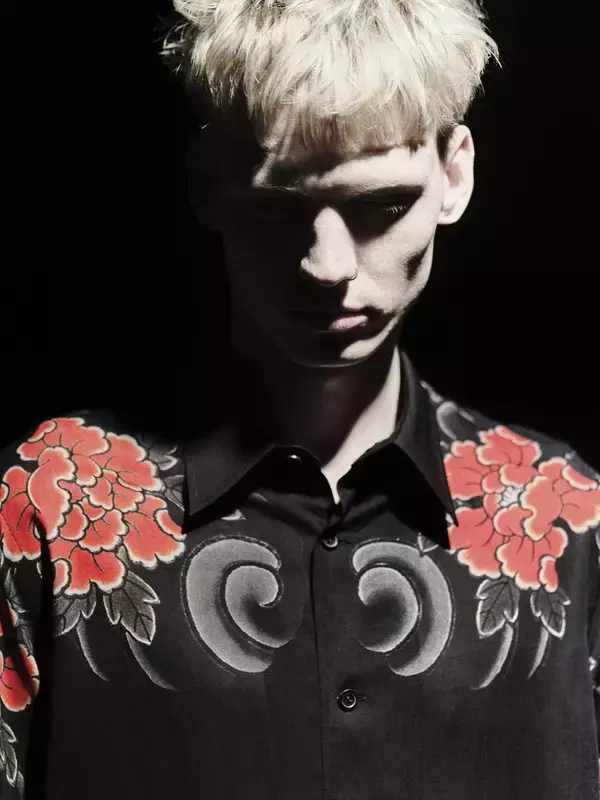 「〈WILDSIDE YOHJI YAMAMOTO〉が龍が如くスタジオとの第4弾コラボレーションアイテムを発売」の画像