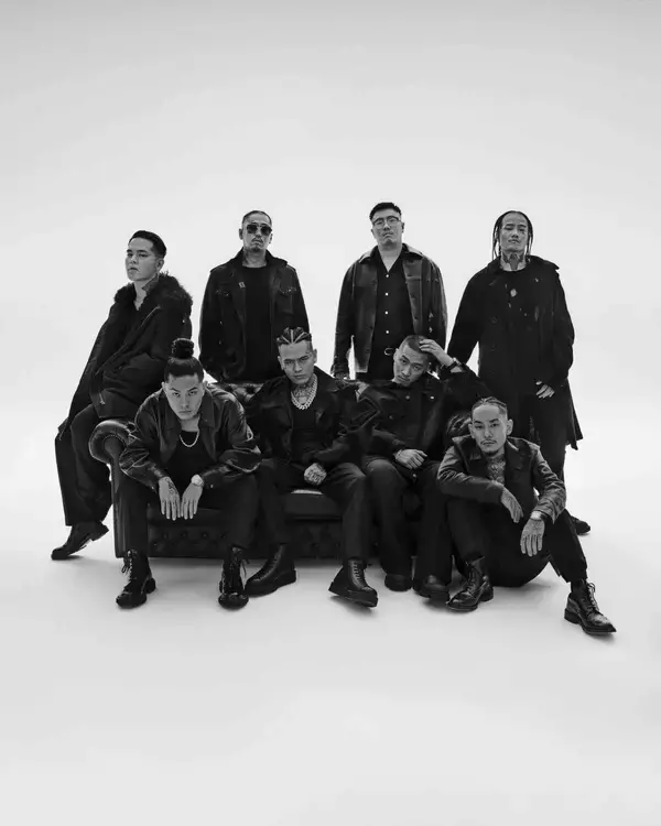 「BAD HOP、ラストアルバム『BAD HOP（THE FINAL Edition）』が配信開始｜ジャケット写真では8人が笑顔に」の画像