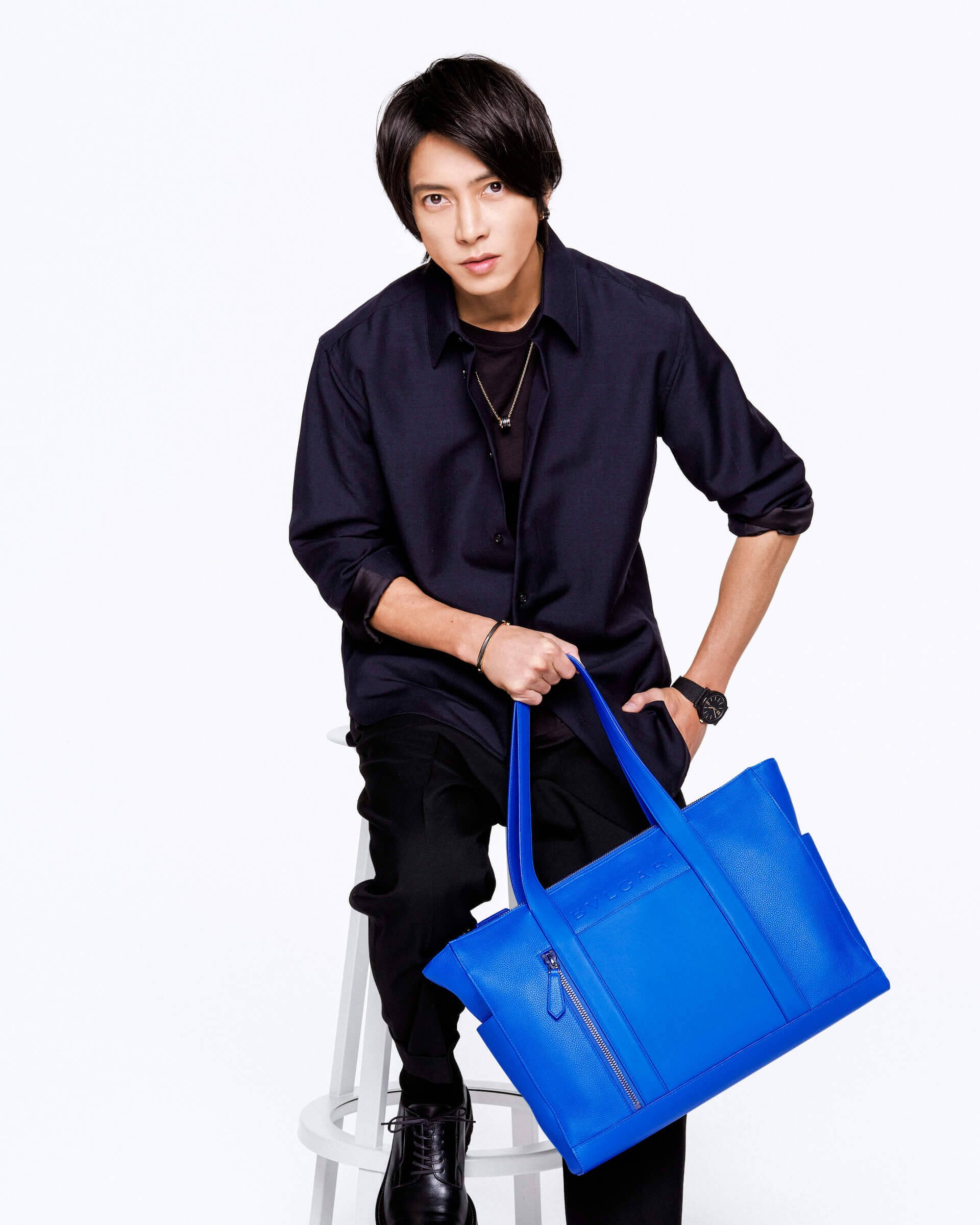 山下智久がキャンペーンビジュアルに登場｜ブルガリの新作メンズレザー 