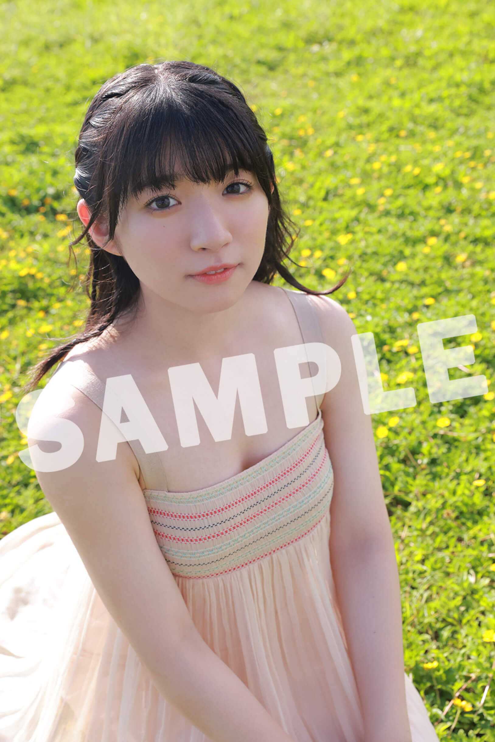 現役女子高生声優が“お風呂上りを思わせる濡れ髪…”進藤あまね1st写真集カット＆発売記念イベントも