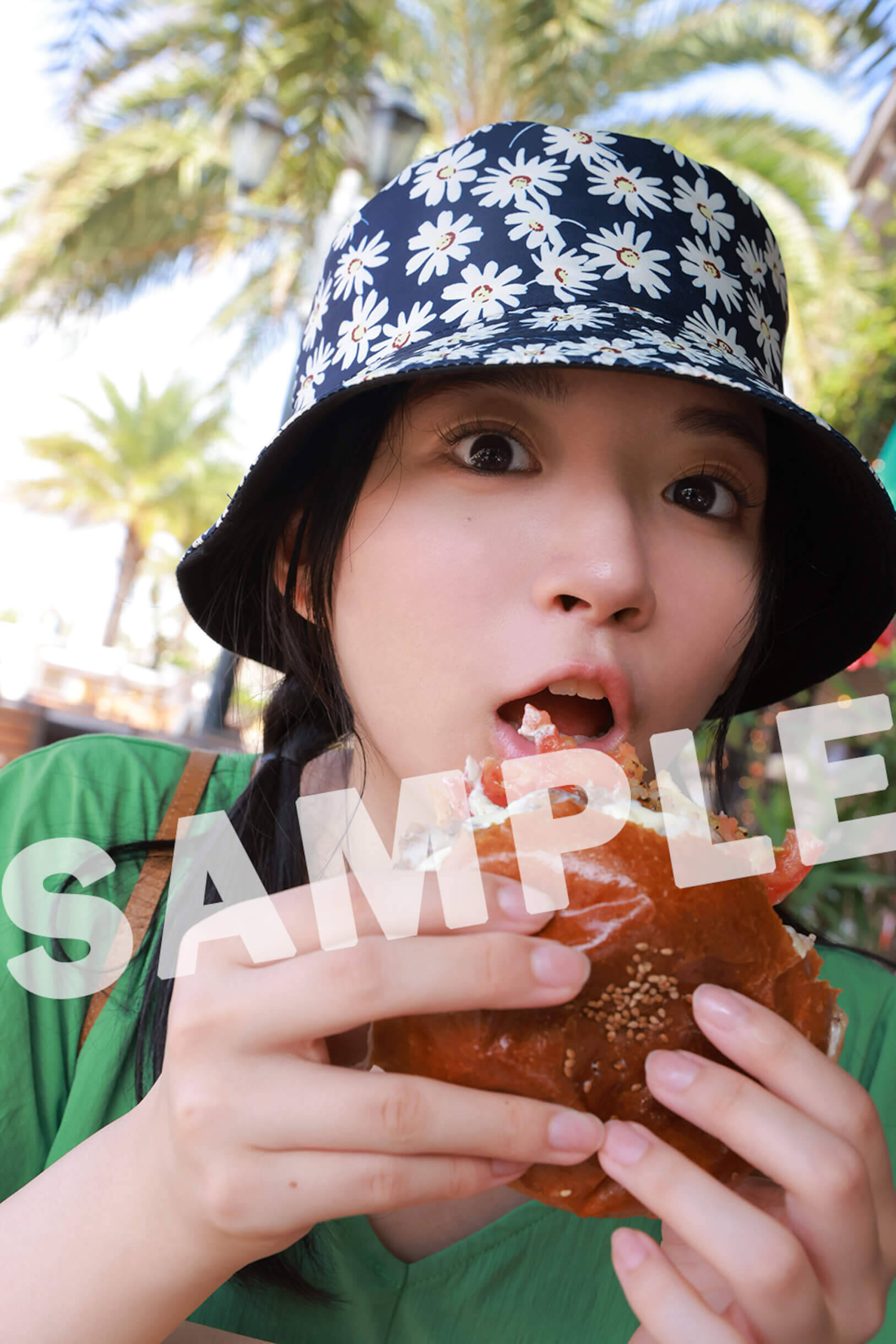 現役女子高生声優が“お風呂上りを思わせる濡れ髪…”進藤あまね1st写真集カット＆発売記念イベントも