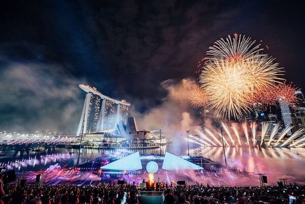 花火とテクノロジーの饗宴 Star Island 19 が今年も開催決定 今年の開催地は豊洲 サウジアラビア 19年5月28日 エキサイトニュース