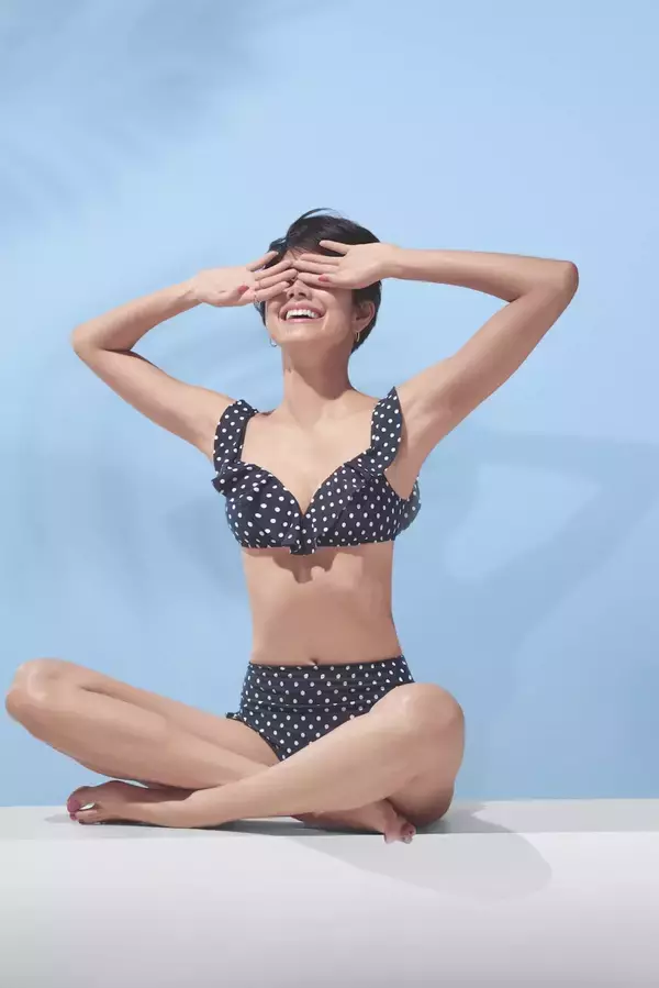 「神々しいスタイルに思わずドキッ！森星、イタリア発ブランド「CALZEDONIA」のビーチウェアモデルに抜擢」の画像