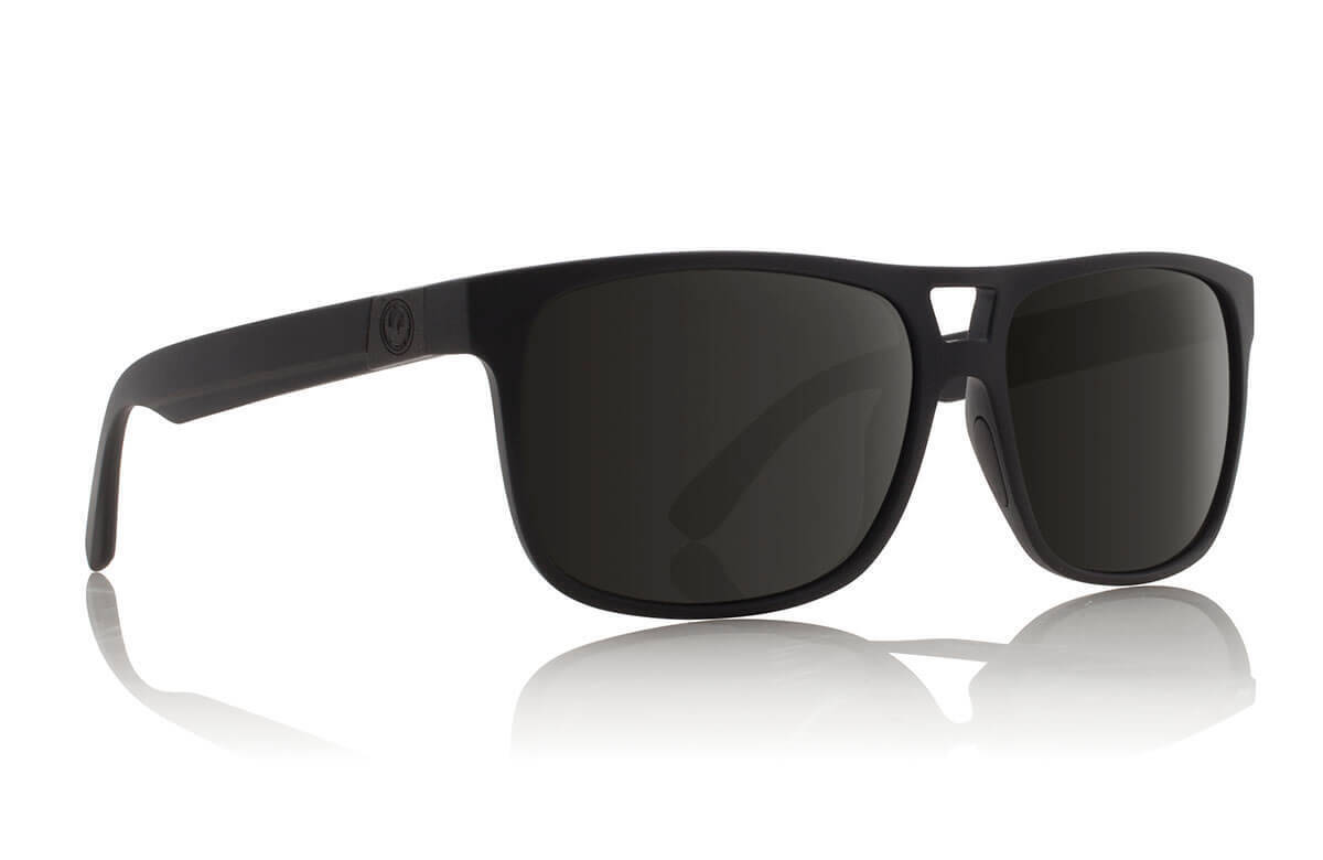 【サングラス特集2019】フェスやアウトドア・日本ブランド・被りたくない人向けから選ぶおすすめアイウェア13選！