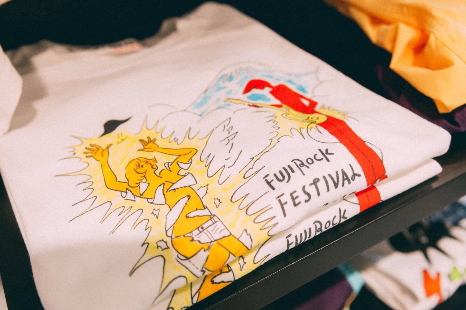 【初心者も必見】夏フェスファッションとおすすめフェスアイテム紹介