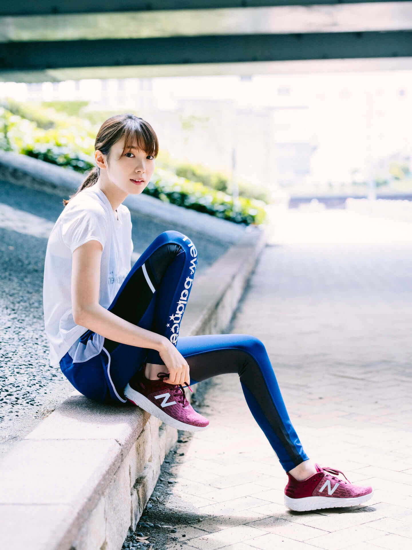 飯豊まりえが前向きに輝く女性を応援！ ニューバランスから新作ウィメンズランニングアパレルコレクション「STAR PACK」が登場