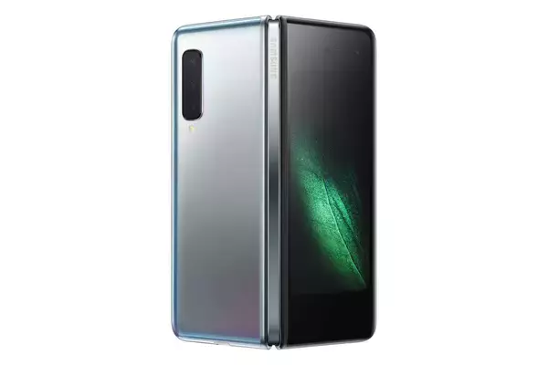 「Galaxy Fold、ついに発売時期が決定！順調に行けば今年9月に市場へ」の画像