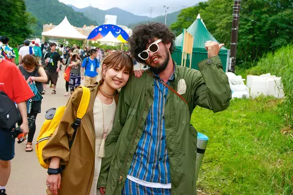 「フジロック‘19ファッションスナップ特集！参考にしたいおしゃれな最新フェススタイルをお届け。」の画像