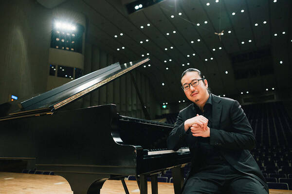 クラシック ニュース Home Facebook