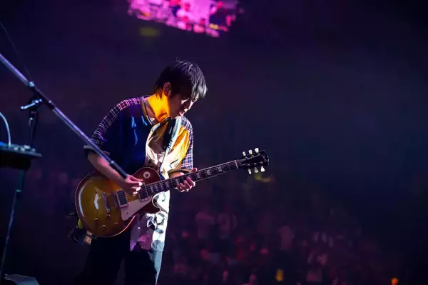 「RADWIMPS横浜アリーナ公演のライブ写真が公開！＜ANTI ANTI GENERATION TOUR 2019＞レポート」の画像