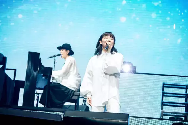 「RADWIMPS横浜アリーナ公演のライブ写真が公開！＜ANTI ANTI GENERATION TOUR 2019＞レポート」の画像
