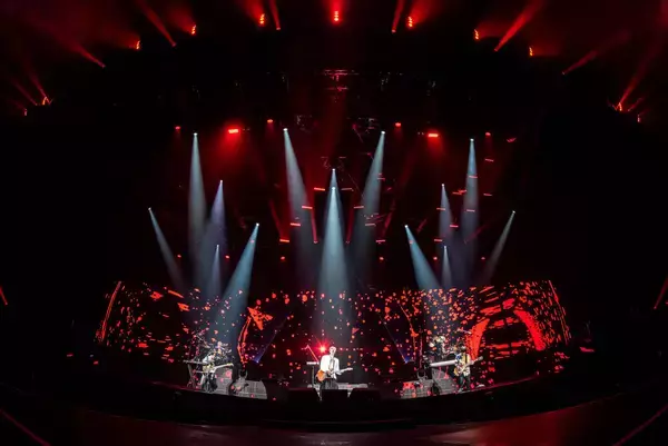 「RADWIMPS横浜アリーナ公演のライブ写真が公開！＜ANTI ANTI GENERATION TOUR 2019＞レポート」の画像