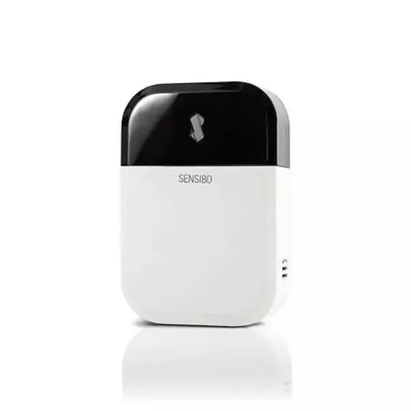 「外出先でもスマホでエアコンを遠隔操作！Amazon AlexaやGoogle Home対応のIoTコントローラが登場」の画像