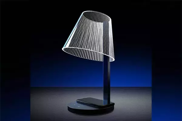 「ベッドサイドに最適なランプでスマートフォンのワイヤレス充電が可能｜インテリア照明「KONG」の販売が開始」の画像