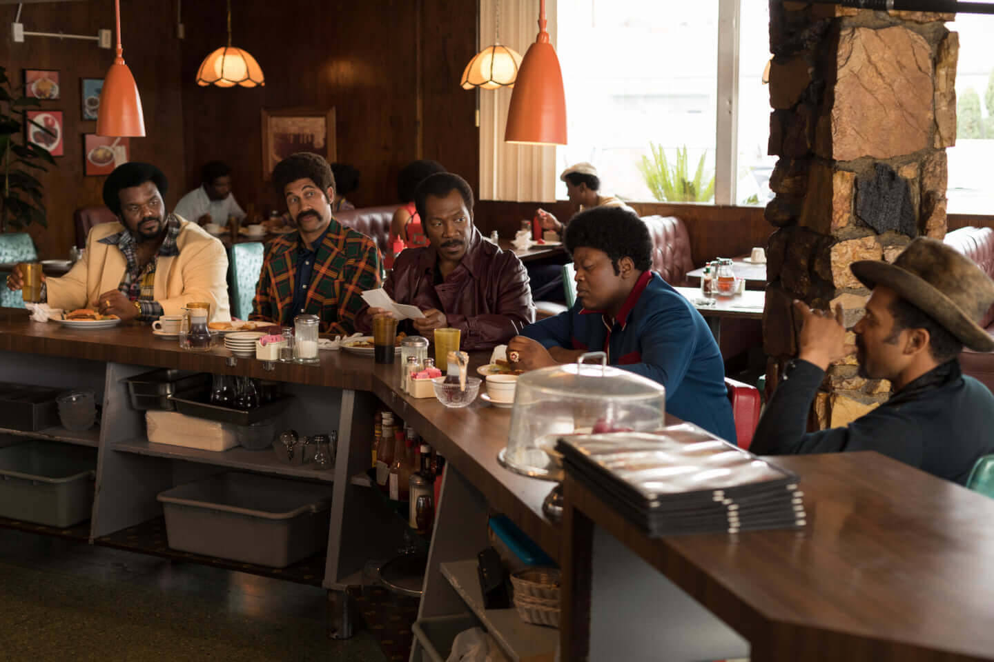 10月のNetflixは名作揃い！園子温監督『愛なき森で叫べ』、『ルディ・レイ・ムーア』、『アリー／スター誕生』など続々配信開始