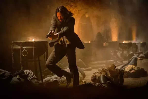 「キアヌが挑戦しているのは、相棒犬との犬・フー！？『ジョン・ウィック：パラベラム』〇〇・フーアクションに迫る映像が公開」の画像