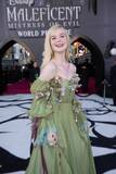 「アンジー「私達はクレイジーな大家族」エル・ファニングにミシェル・ファイファーも登場『マレフィセント2』ワールドプレミアが開催」の画像3
