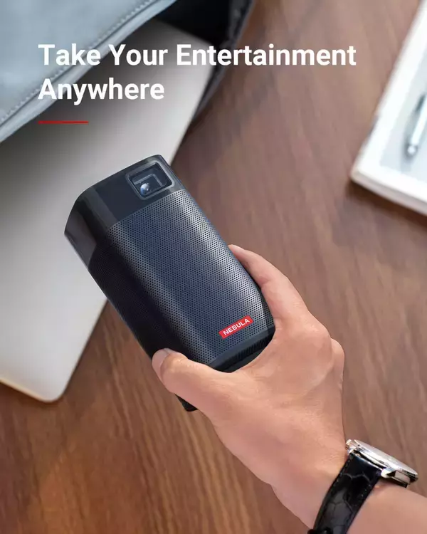 「最大100インチの大画面で超大迫力の映像体験を！モバイルプロジェクター「Anker Nebula Apollo」が登場」の画像