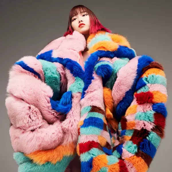 「インタビュー｜“私は本気でしかやらない” Reiのアティチュードを示した最新作『SEVEN』に迫る」の画像