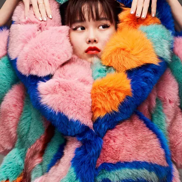 「インタビュー｜“私は本気でしかやらない” Reiのアティチュードを示した最新作『SEVEN』に迫る」の画像