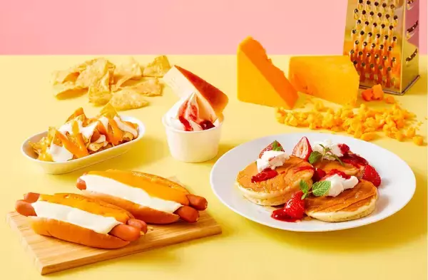 「【超朗報】IKEAで＜チーズ フェア＞が開催！チーズにまみれのホットドッグ、ナチョス、カルボナーラ、スープ、ケーキを味わおう」の画像