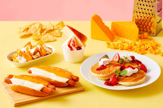 【超朗報】IKEAで＜チーズ フェア＞が開催！チーズにまみれのホットドッグ、ナチョス、カルボナーラ、スープ、ケーキを味わおう