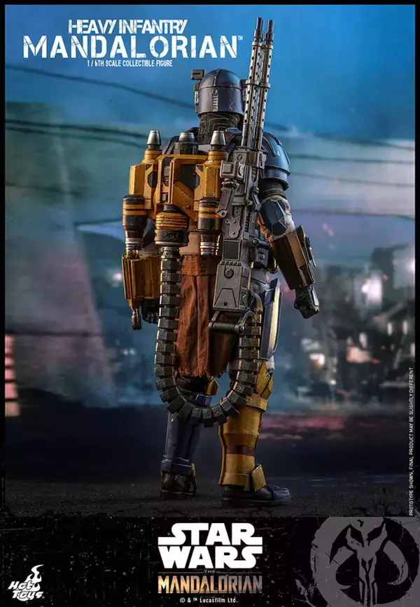 「ディズニーデラックスで配信決定の「スター・ウォーズ」シリーズ『マンダロリアン』からブルーアーマーの重歩兵マンダロリアンがフィギュアになって登場！」の画像
