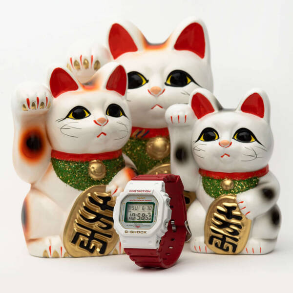 幸福を呼ぶg Shock Manekineko が誕生 Blackeyepatchデザインによる招き猫のイラストも 年1月22日 エキサイトニュース