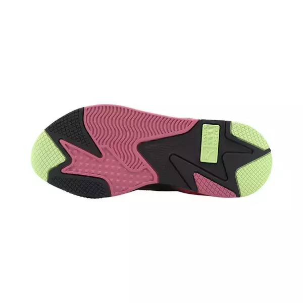 「PUMAとソニックが2度目のコラボレーション！ソニックの配色やグラフィックをあしらった「PUMA X SONIC」コレクションが発売中」の画像