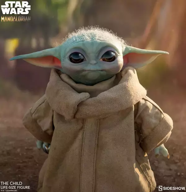 「ついにあの「スター・ウォーズ」史上最もかわいいキャラがホットトイズの等身大フィギュアに！『マンダロリアン』ザ・チャイルドが登場」の画像