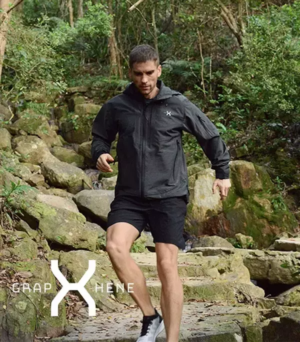 「ダイヤモンドに匹敵する強度のグラフェンを使用したジャケットがクラウドファンディングサイトにて先行予約販売開始！」の画像