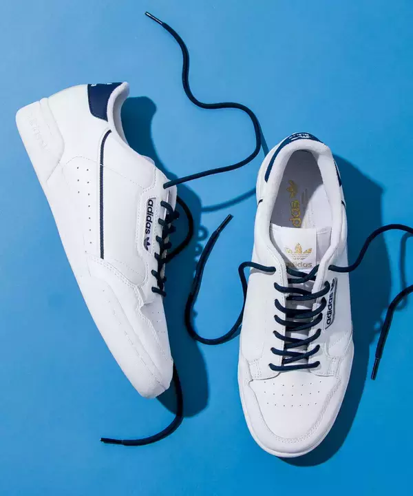 「アディダスとアーバンリサーチによる初の“別注”CONTINENTAL 80が登場！ミニマムな2トーンの都会的モデル」の画像
