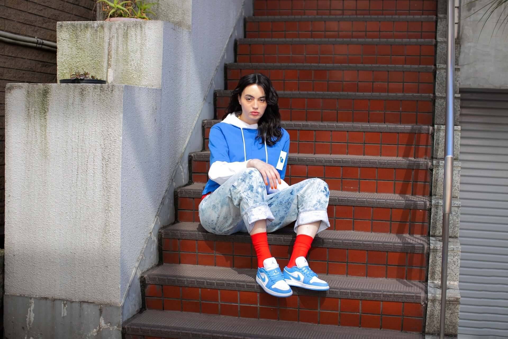 NIKE『Air Jordan 1』のウィメンズモデルがatmos pinkより登場！マイケル・ジョーダンの母校のカレッジカラー・スニーカー