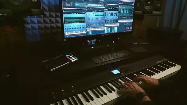 「Studiologic製品購入でUVI『Digital Synsations』もプレゼント！期間限定キャンペーンが開始」の画像