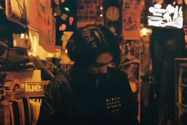 「リベラル a.k.a 岩間俊樹、maco marets、Eminataらのコラボレーターpedestrianが15曲入りの『Journey thought the daydream』をフリーで公開」の画像