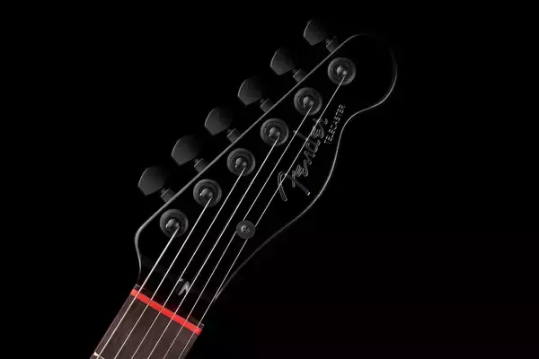 「『シン・エヴァンゲリオン劇場版』アスカがエレキギターに！フェンダー特製TELECASTER（R）が年内数量限定生産で登場」の画像