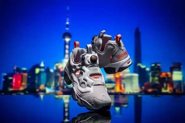 「リーボックが「Pump Day」を制定！同日、1994年復刻版、日本限定モデルを含むINSTAPUMP FURY『The Pumpファミリー』3アイテムを発売」の画像