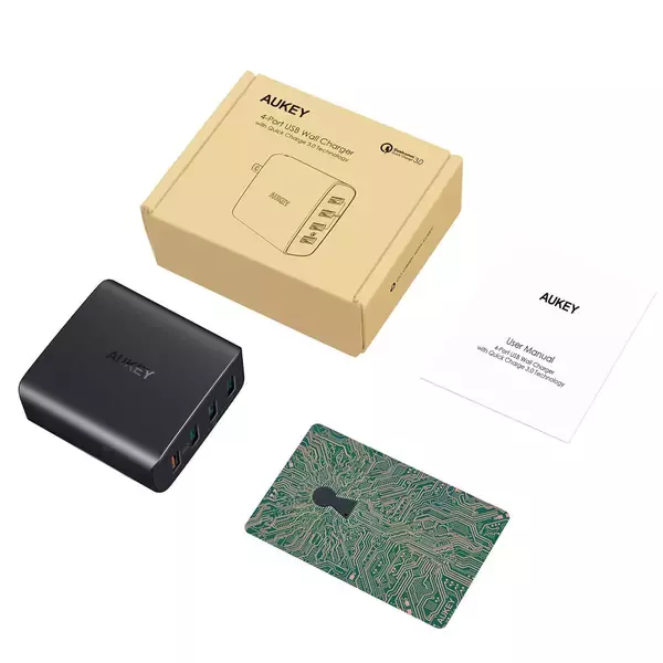 「クーポンコードでお得にゲット！ QC3.0対応のAUKEY4ポート急速充電器がAmazonで500台のみ期間限定セール価格に」の画像