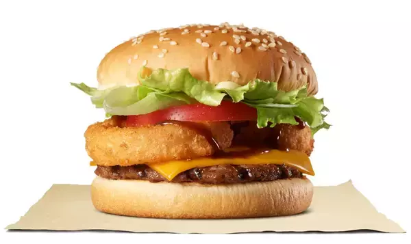 「バーガーキングとジョンソンヴィルがコラボ！肉汁溢れ出る『キングドッグ』が新登場｜『デラオニ』＆『デラハッシュ』も定番メニューに」の画像