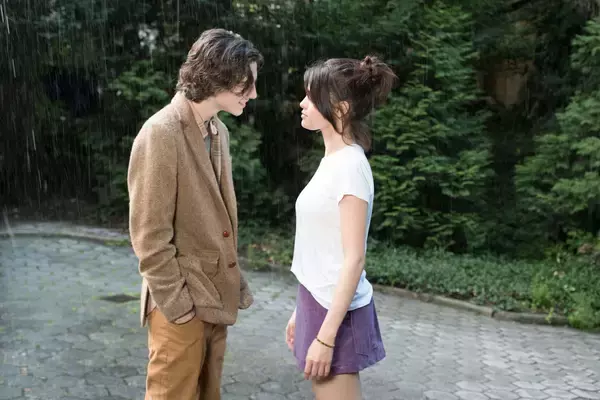 「こじらせ男子を演じるティモシー・シャラメが名言連発！ウディ・アレン最新作『レイニーデイ・イン・ニューヨーク』本編映像第2弾が解禁」の画像