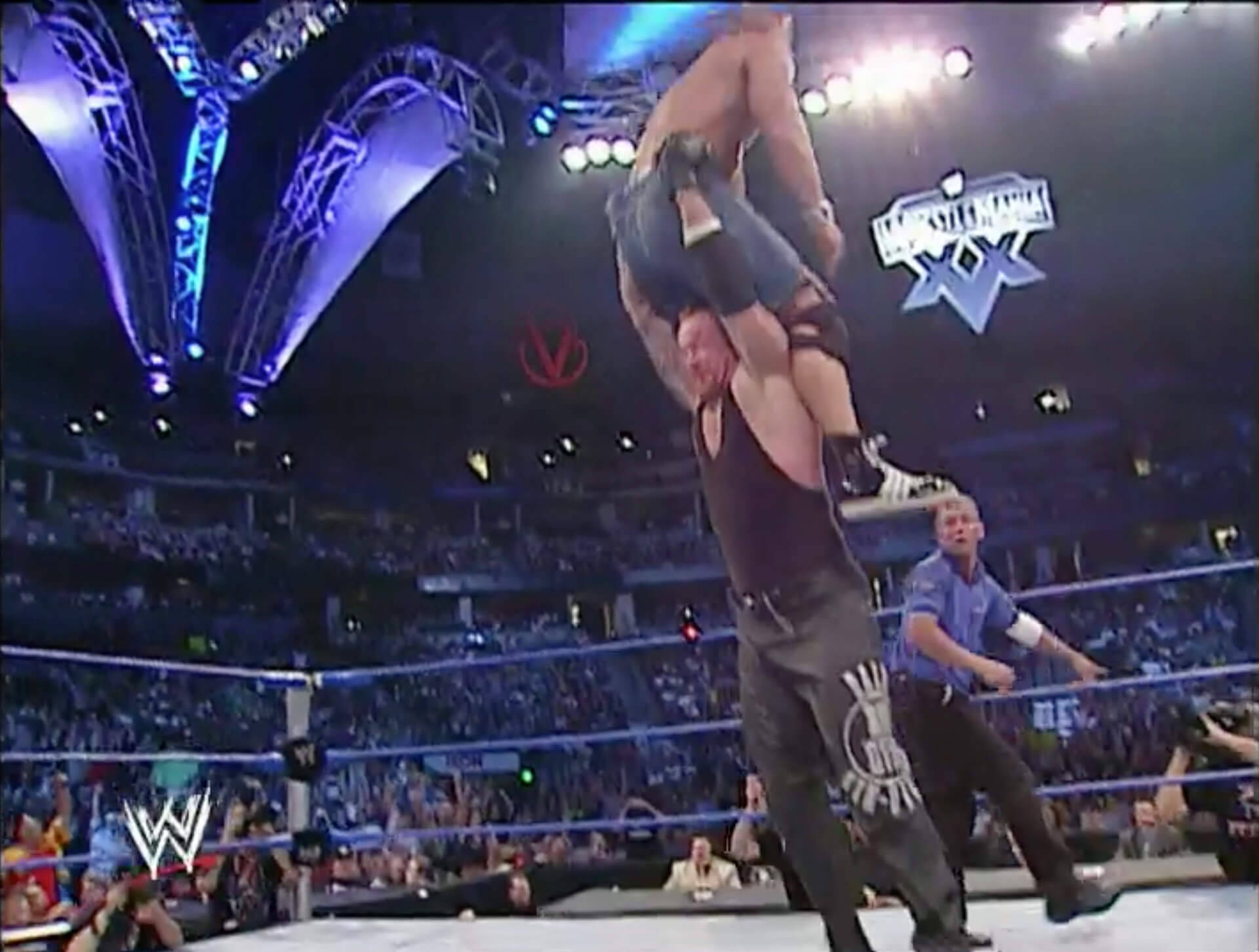 ジ・アンダーテイカー ／ 地獄の墓堀人、降臨。