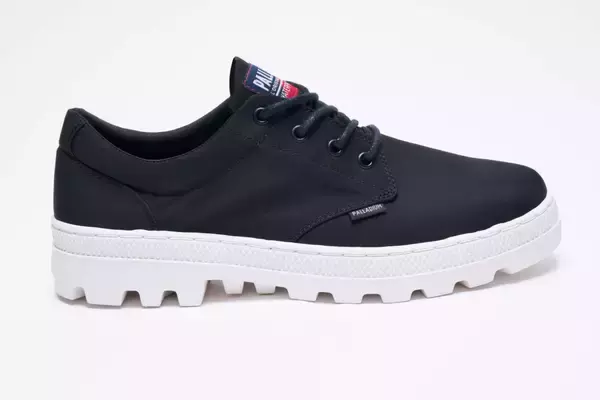 「PALLADIUMのパドルプラスとパラボスプラス、仕事に履いていくならどっち？ 快適さとファッション性を徹底比較」の画像