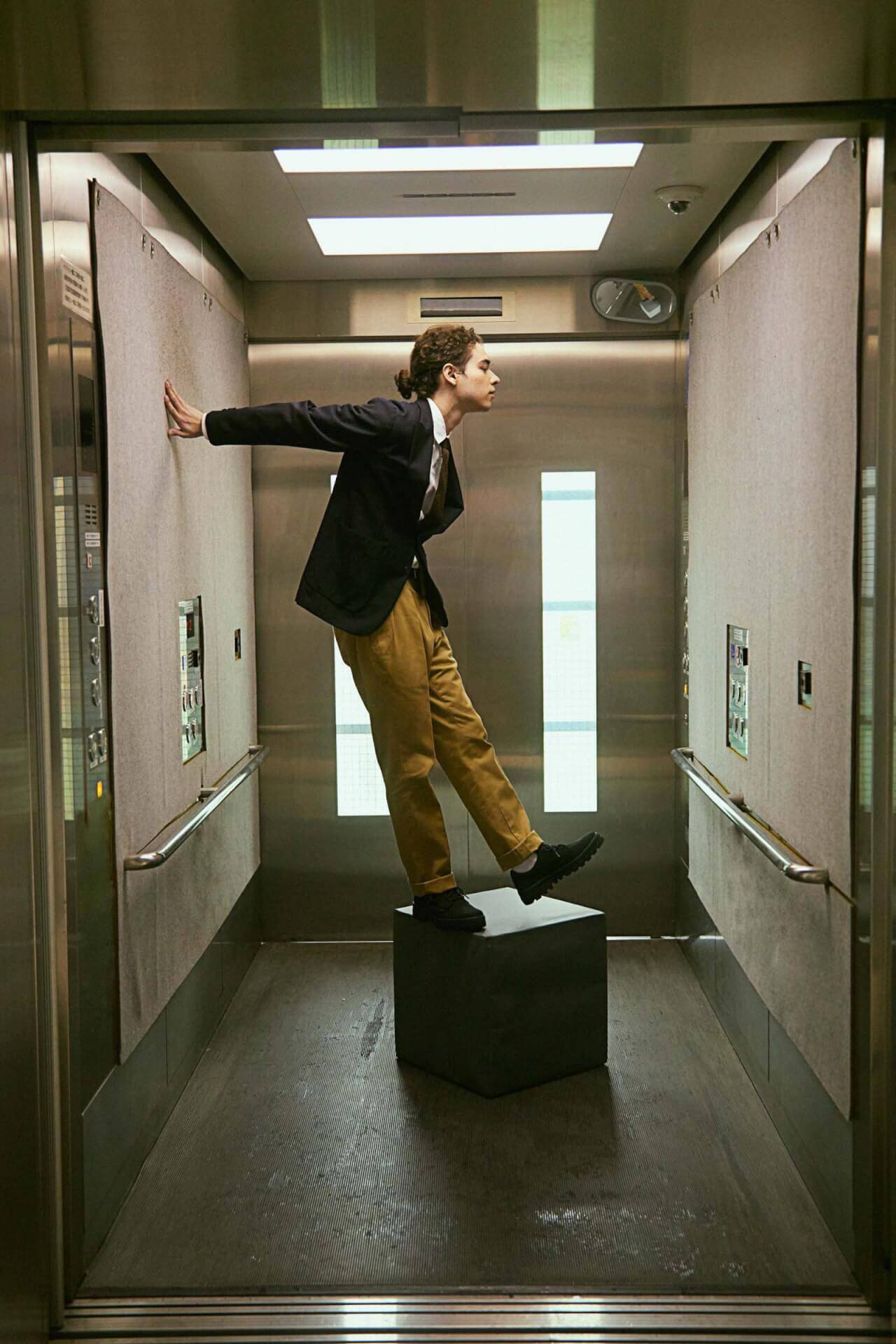 PALLADIUMのパドルプラスとパラボスプラス、仕事に履いていくならどっち？ 快適さとファッション性を徹底比較