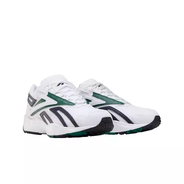 「昨年即完売となったリーボック「INTERVAL」復刻版の2020年秋冬モデルが発売決定！日本限定カラーも登場」の画像