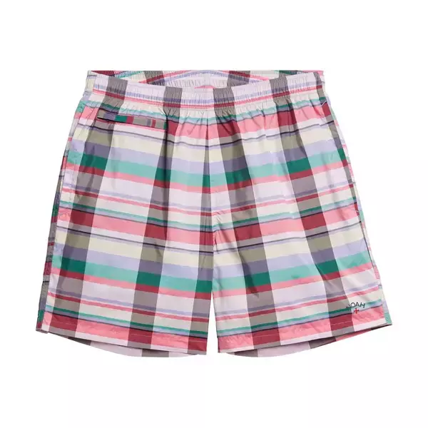 「adidas OriginalsとNoahが海への敬意を込めたコラボアイテムを発表！サステナブルなシューズ、Tシャツ、ランニングジャケットなど登場」の画像