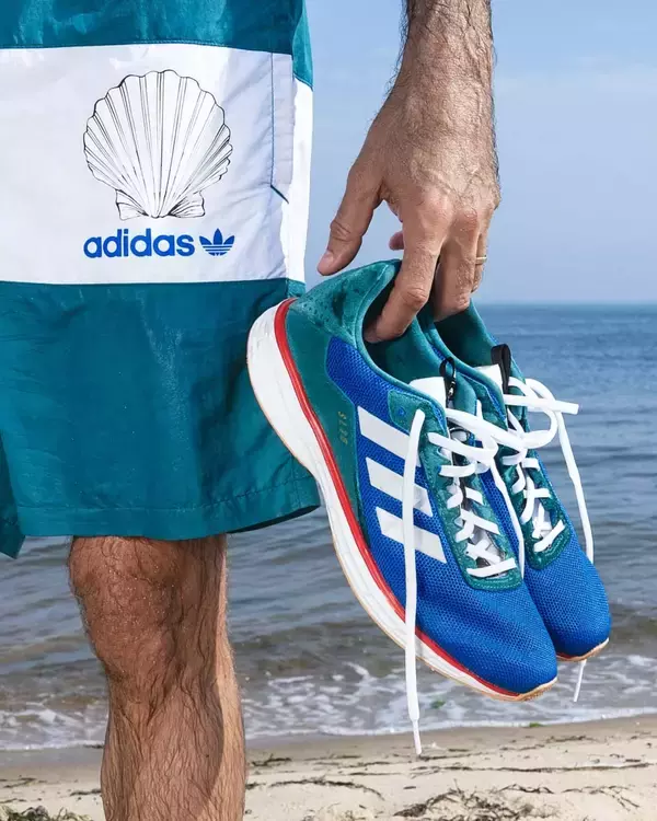 adidas OriginalsとNoahが海への敬意を込めたコラボアイテムを発表！サステナブルなシューズ、Tシャツ、ランニングジャケットなど登場