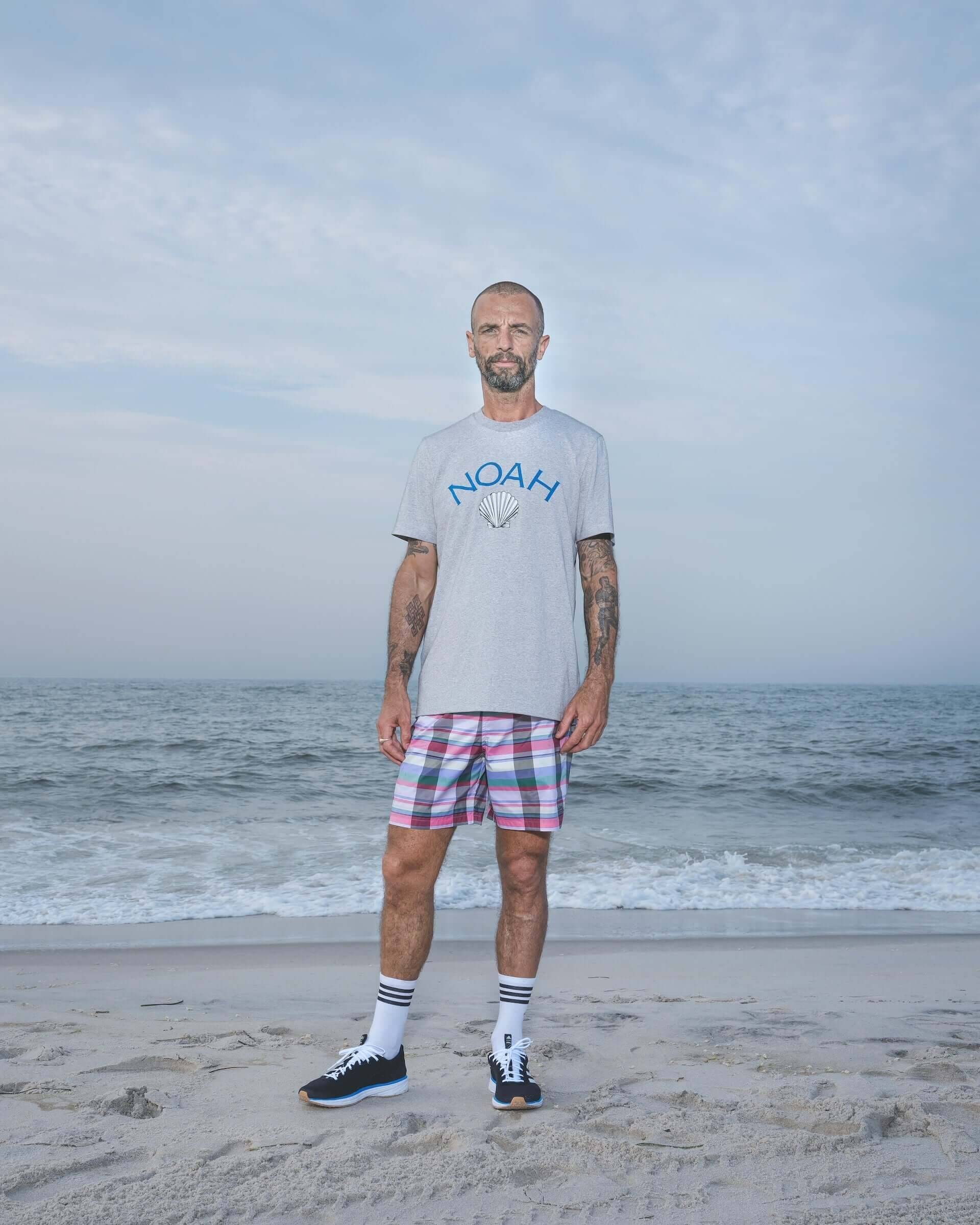 adidas OriginalsとNoahが海への敬意を込めたコラボアイテムを発表！サステナブルなシューズ、Tシャツ、ランニングジャケットなど登場
