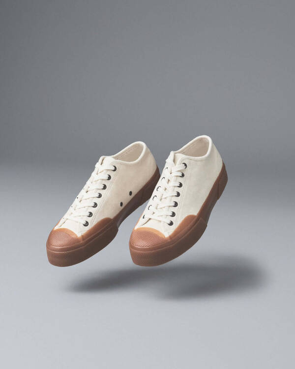 スニーカーブランド Supergaのメンズ初となるプレミアムライン Artifact By Superga が登場 デッキシューズなど多数展開 年8月21日 エキサイトニュース