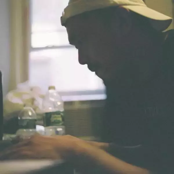 「DJ SCRATCH NICEが最新ビートテープ『Hear Sum U Like』をリリース」の画像