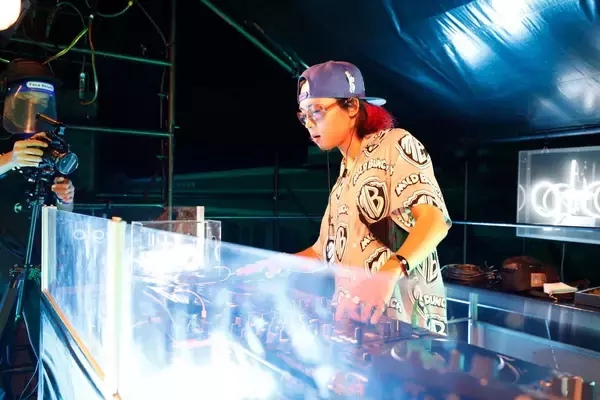 「車内で楽しむ音楽フェス＜ドライブインフェス Vol.1＞のアフタームービーが公開！ライブレポートも到着」の画像